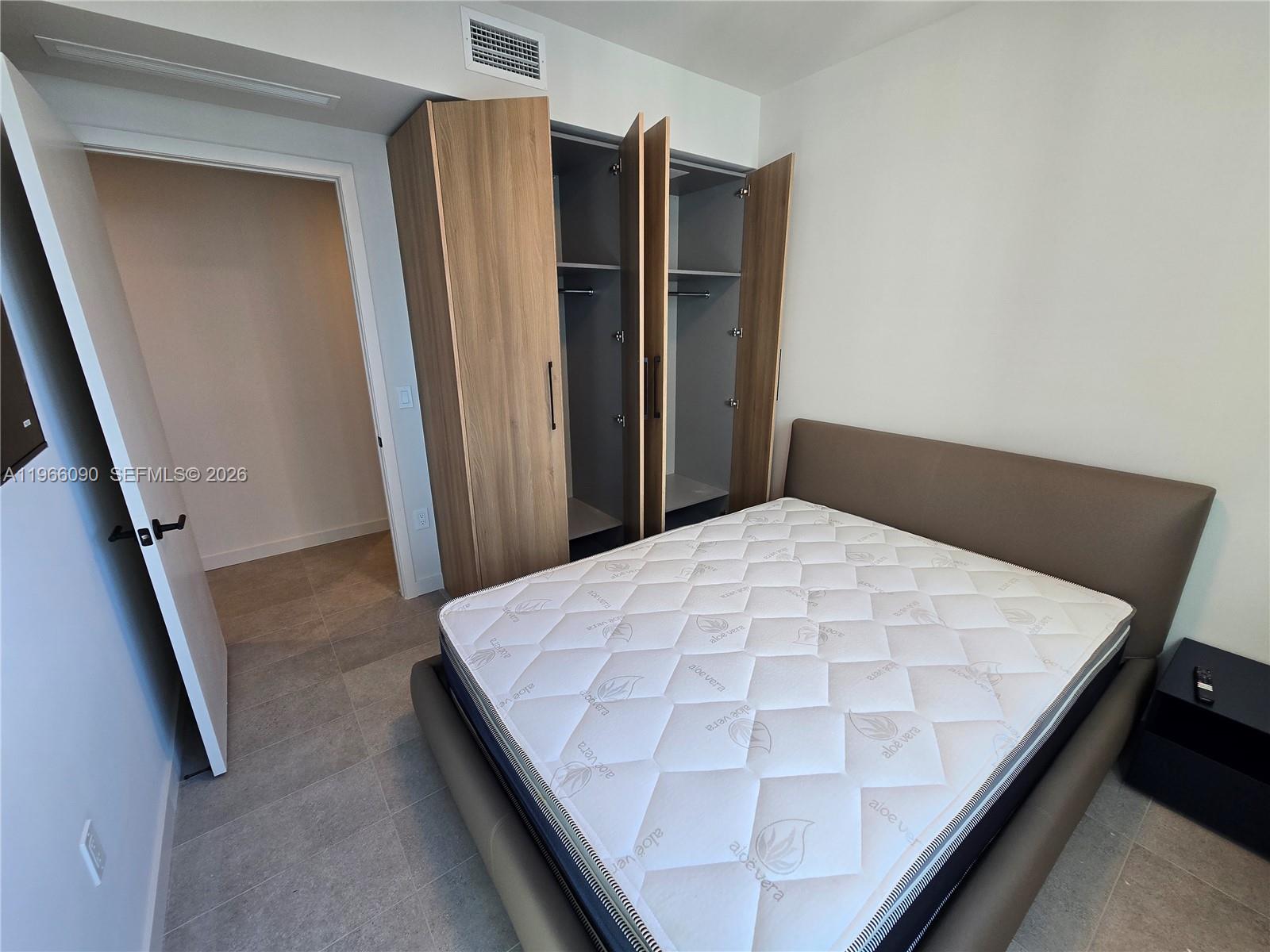 501 FIRST RESIDENCES - Residential