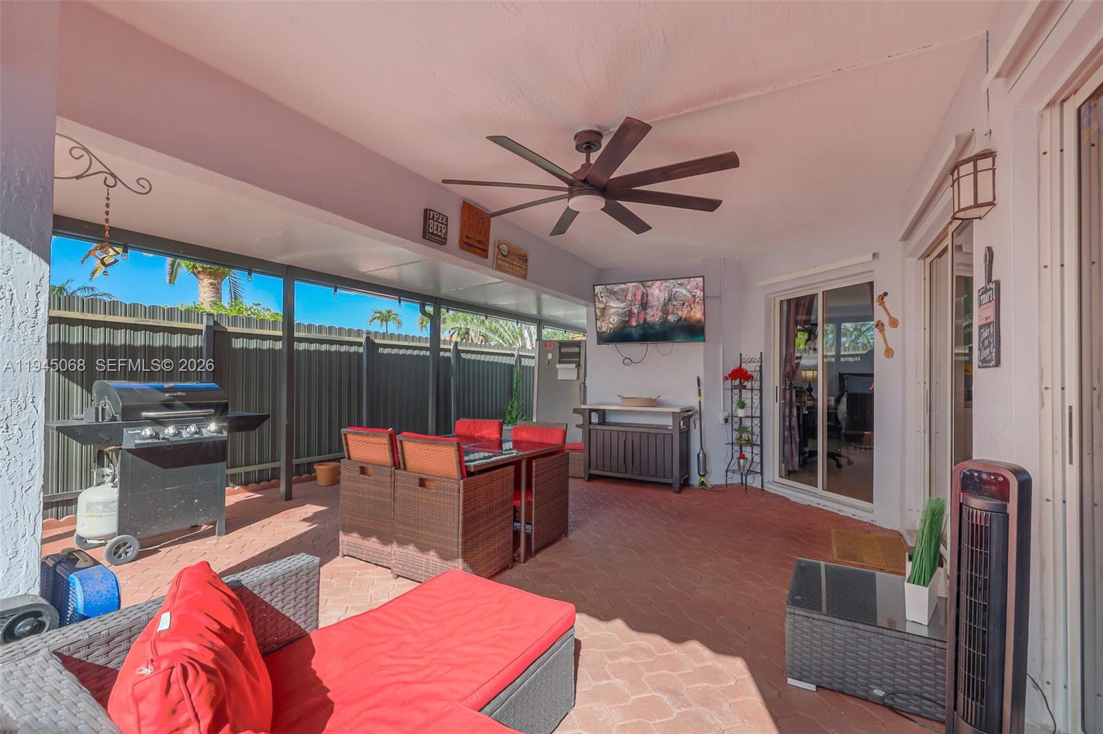 HIGHLANDS AT KENDALL - Residential