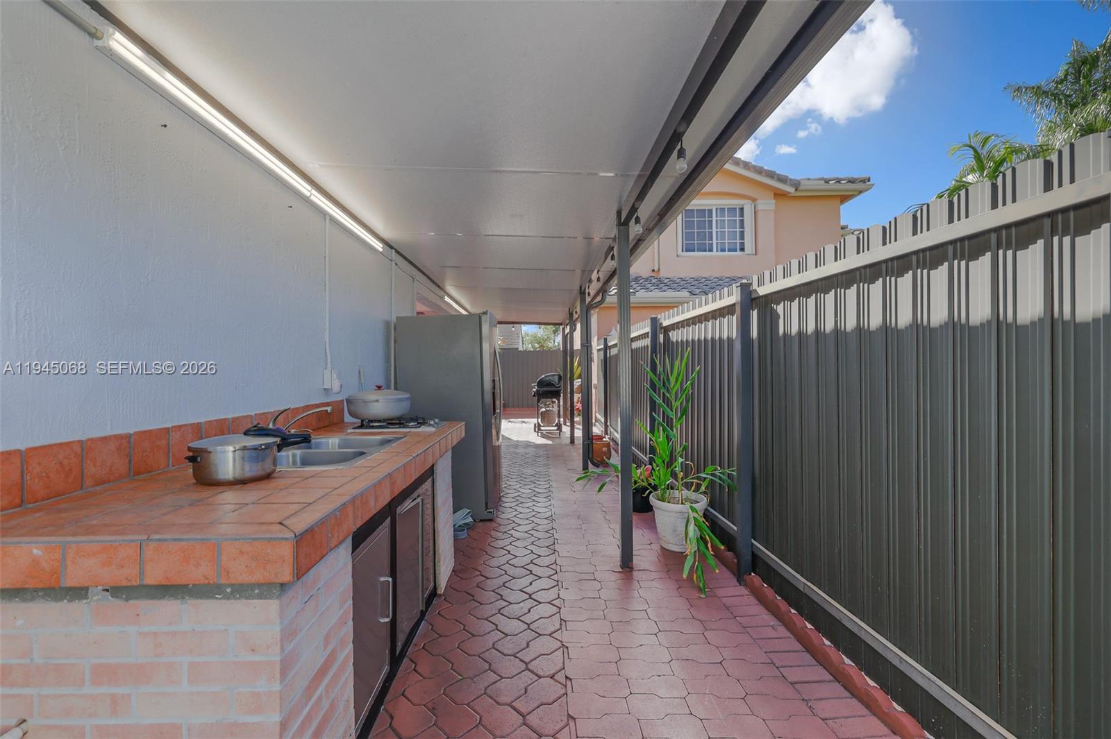 HIGHLANDS AT KENDALL - Residential