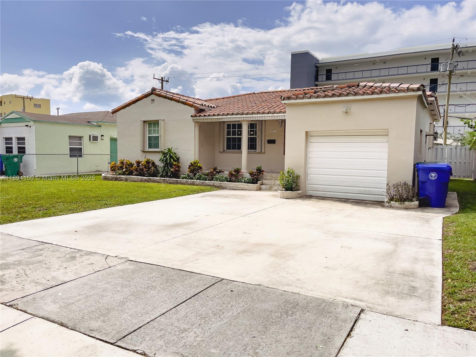 2290 SW 26th Ln 0