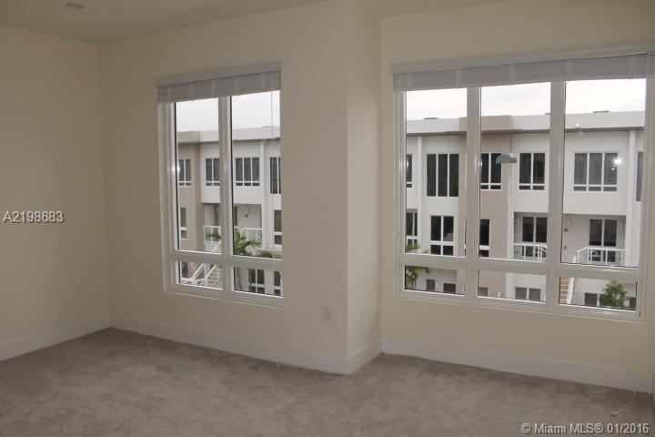 LANDMARK CONDOMINIUM - Residential Lease