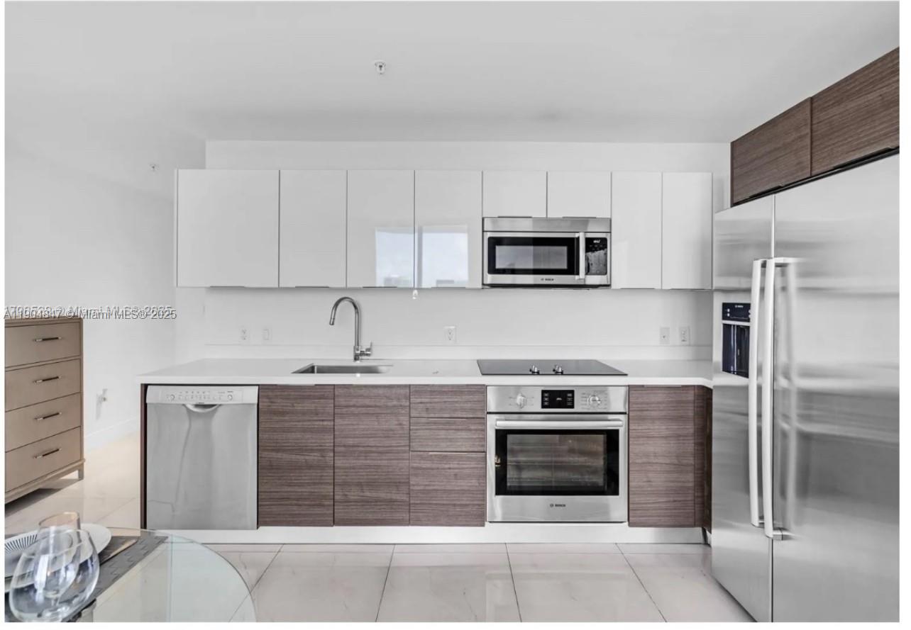 BRICKELL TEN CONDO - Residential Lease