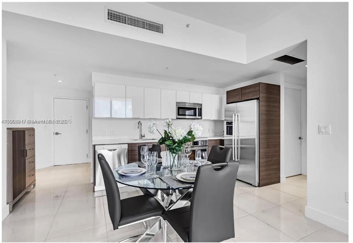 BRICKELL TEN CONDO - Residential Lease