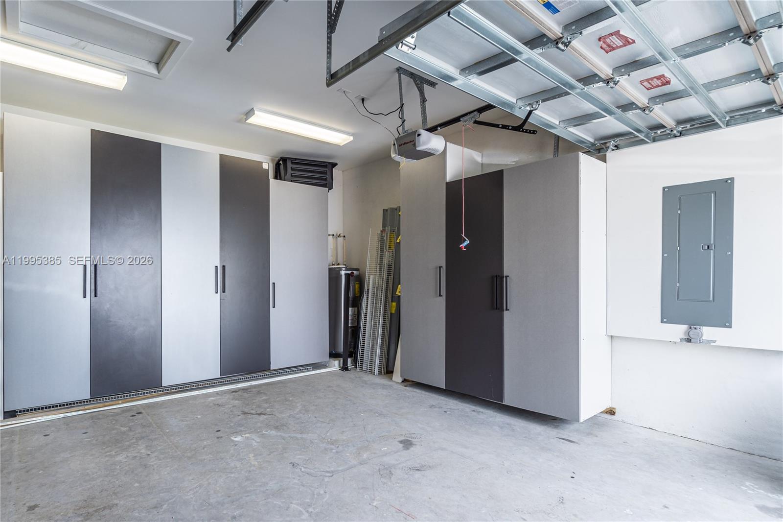 TUSCAN ISLES - Residential