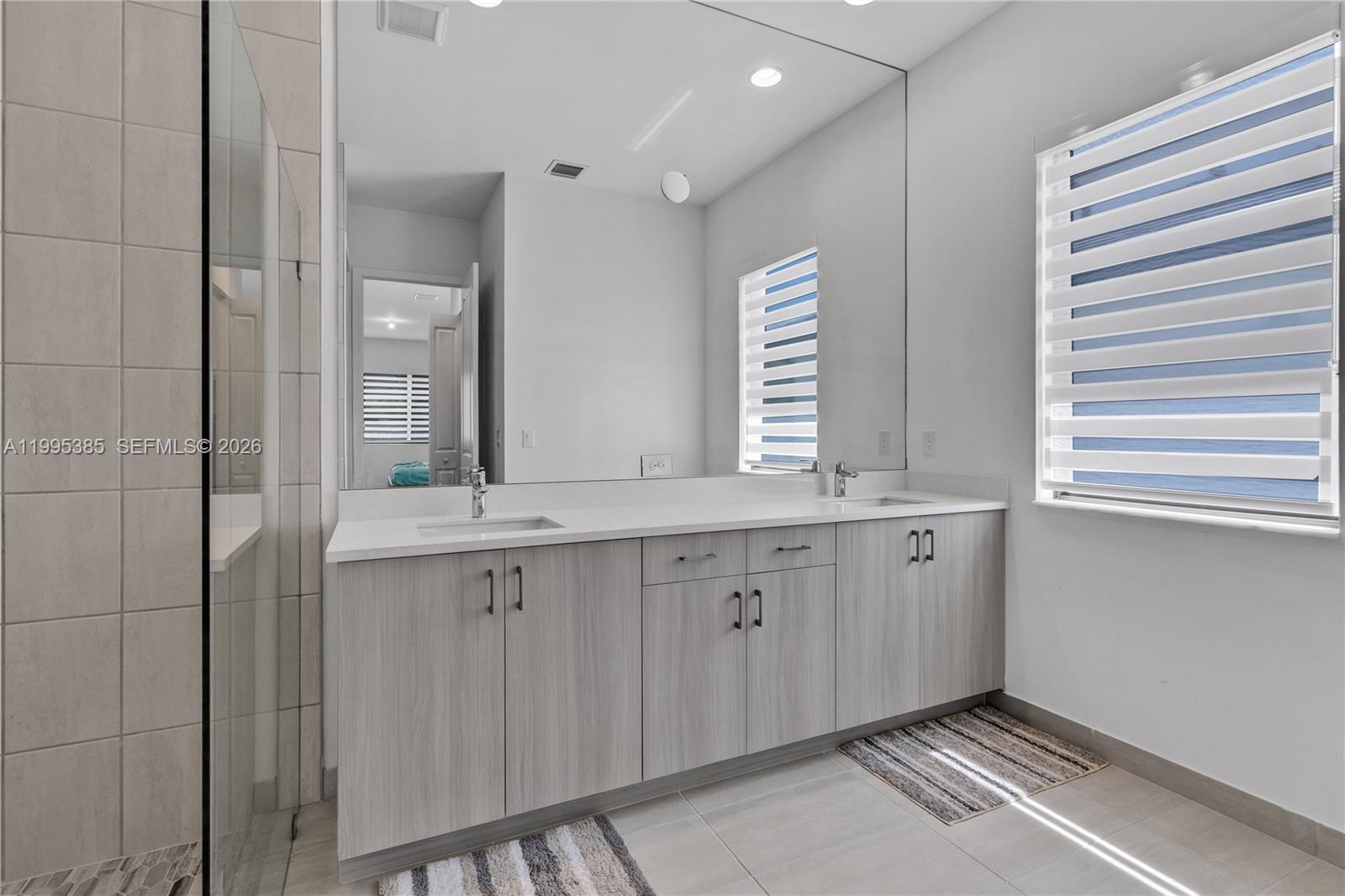 TUSCAN ISLES - Residential