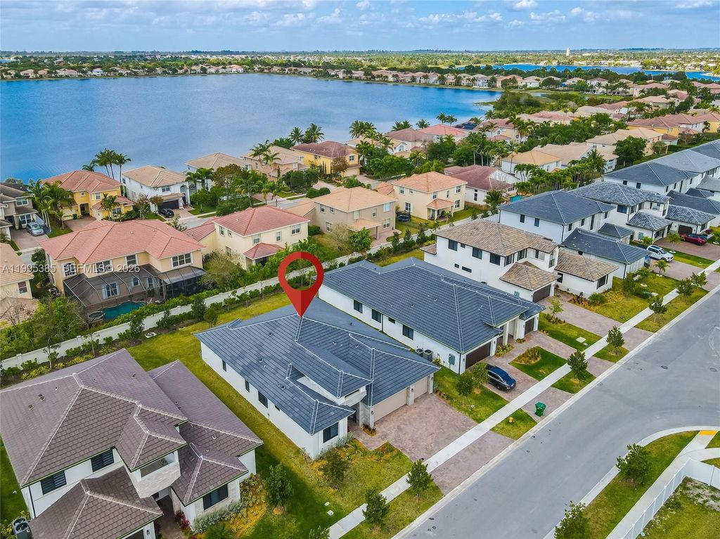 Photo of 4528 SW 178th Ave, Miramar, FL 33029 (MLS # A11995385)