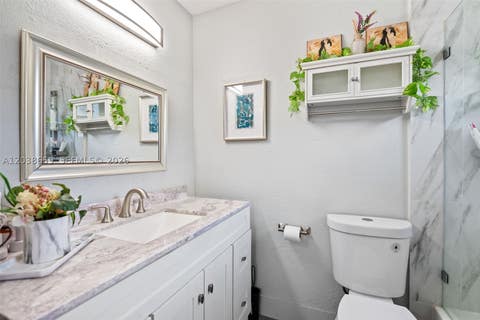 Tiny photo for 2770 W 60th Pl #202, Hialeah, FL 33016 (MLS # A12038659)
