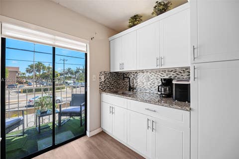 Tiny photo for 2770 W 60th Pl #202, Hialeah, FL 33016 (MLS # A12038659)