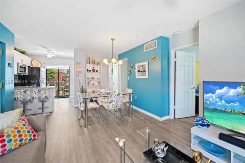 Tiny photo for 2770 W 60th Pl #202, Hialeah, FL 33016 (MLS # A12038659)