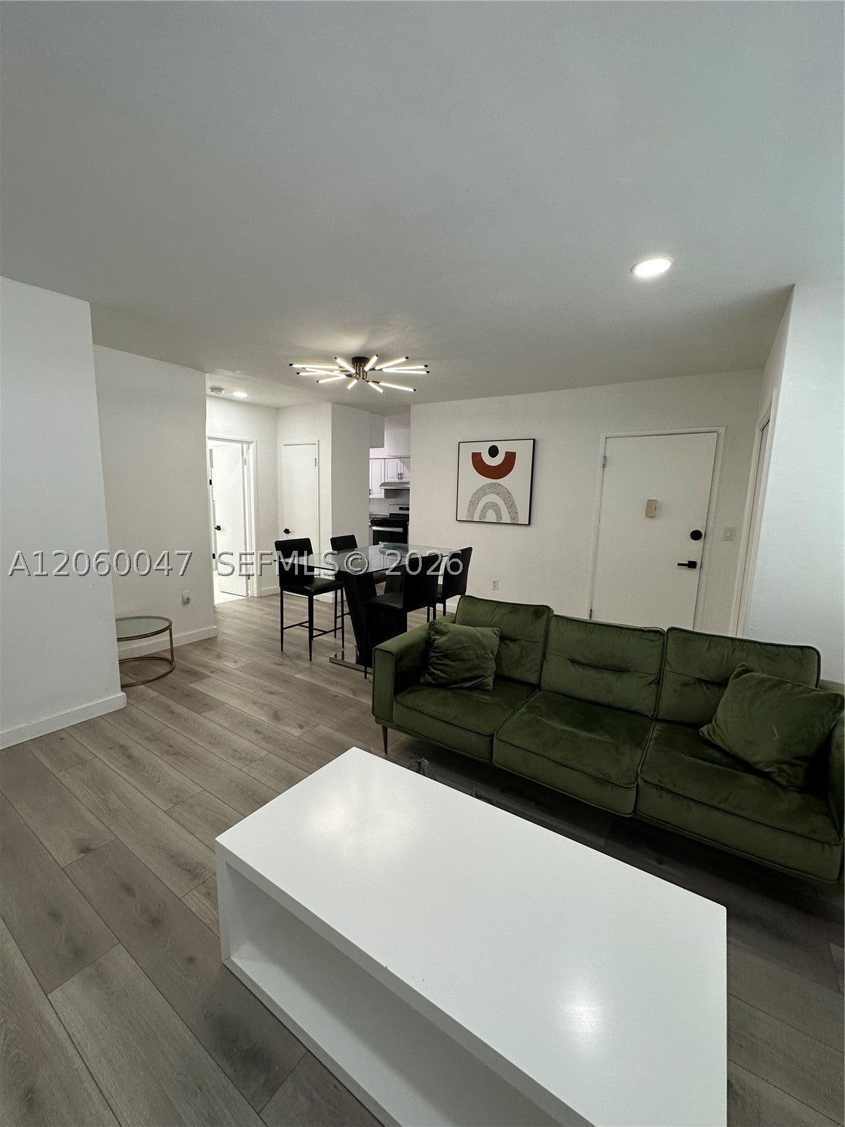 316 Surfside Blvd 1