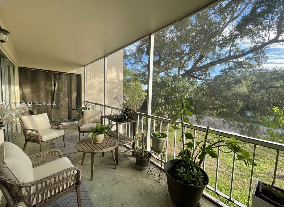 SPANISH OAKS CONDO - Residential