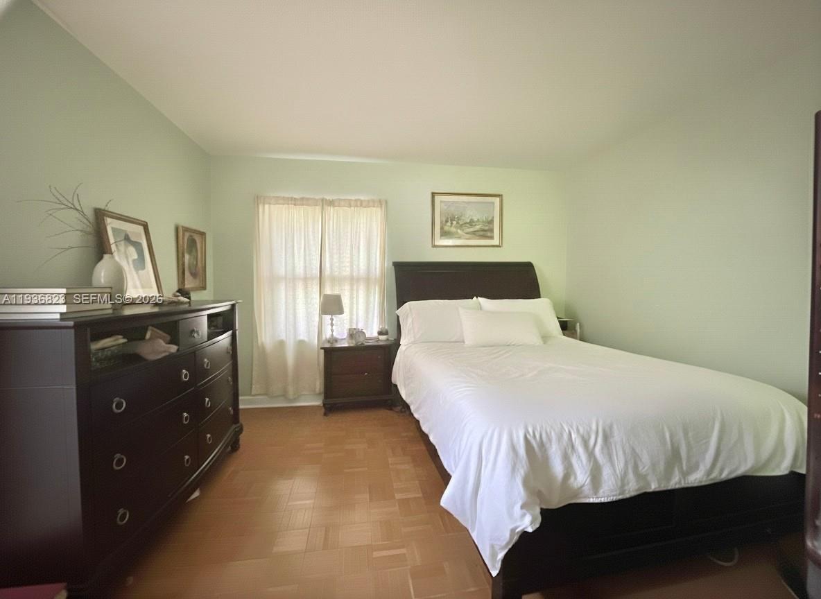 SPANISH OAKS CONDO - Residential