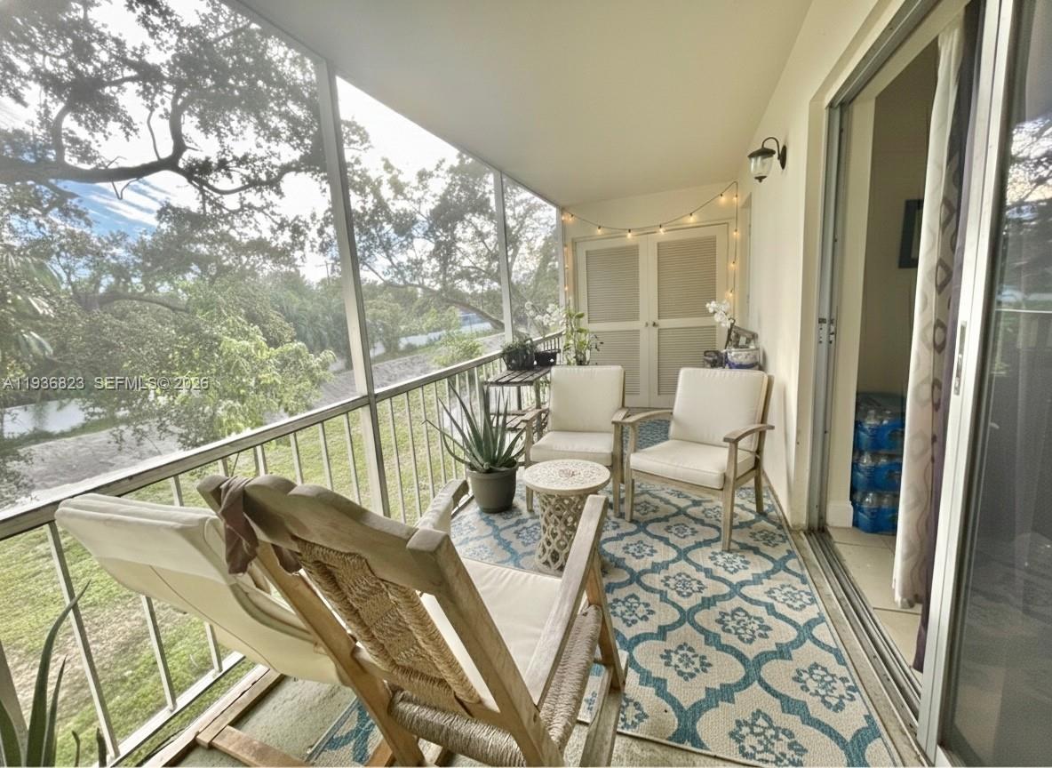 SPANISH OAKS CONDO - Residential