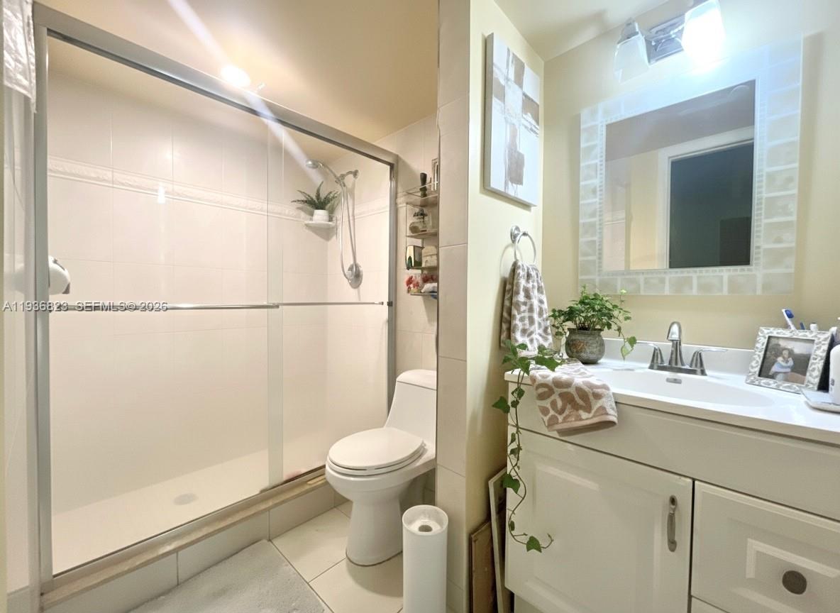 SPANISH OAKS CONDO - Residential