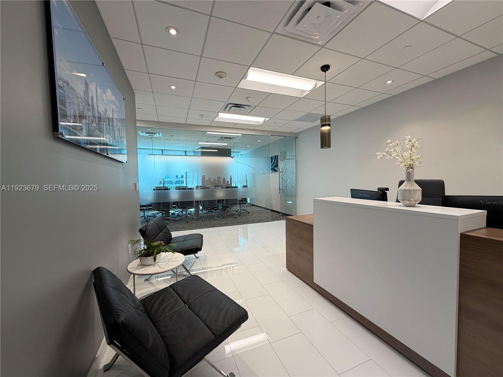 1395 Brickell Ave 1080