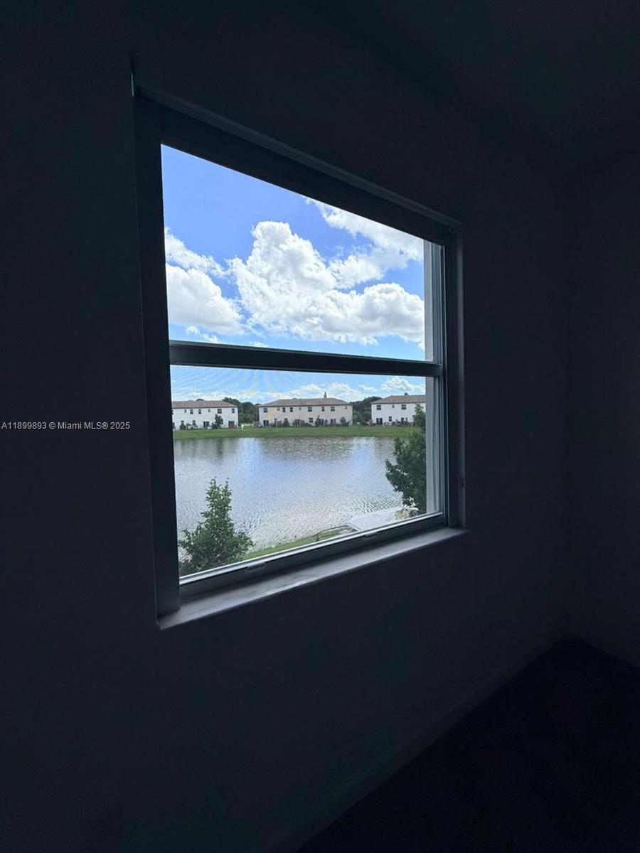 GOLF PARK SEC 1 - Residential Lease