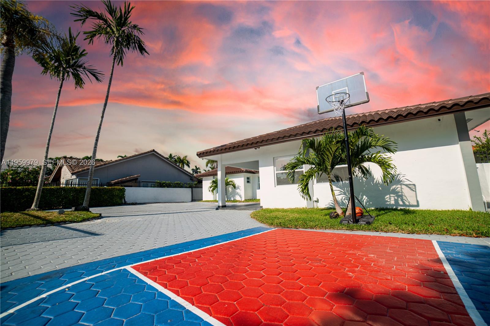 ANNIE ESTATES - Residential