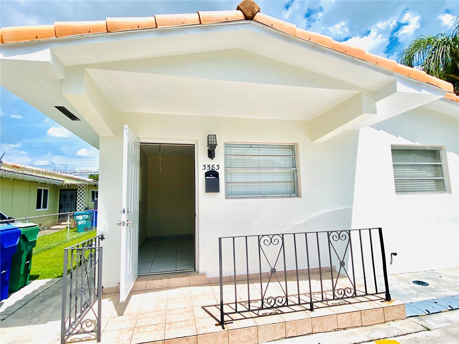 Discover your new home sweet home in Little Gable. Two bedroom apartment in well-kept duplex features 2 parking spaces and in-unit washer/dryer. Excellent location near top schools, Downtown Miami and public transportation. Proximity to Miracle Mile Coral Gables, Coconut Grove, Wynwood, and Miami Beach. Easy access to three shopping centers within 0.8 miles. Nearby attractions: Barnacle Historic State Park, Vizcaya Museum and Gardens, and four other parks within 5.2 miles.