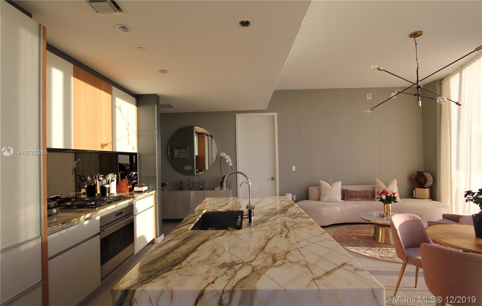 CLUB RESIDENCES AT PARK GR - Residential Lease