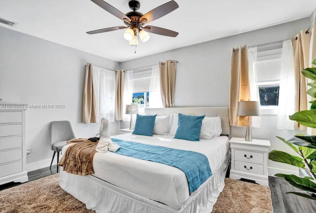 SUNSET TRAILS - Residential