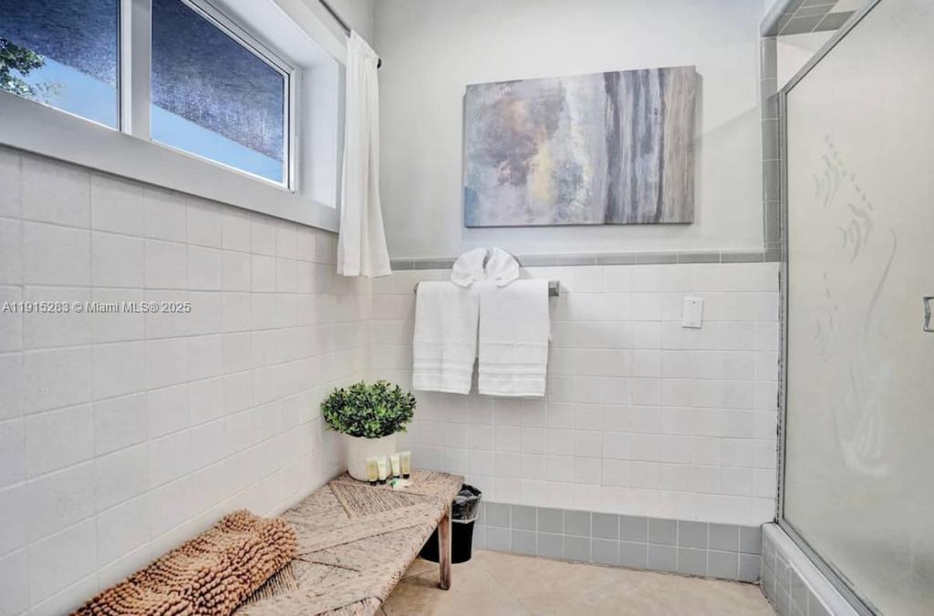 SUNSET TRAILS - Residential