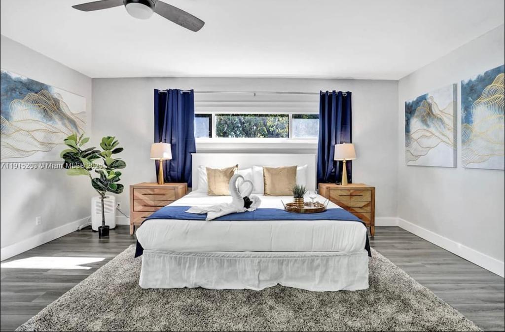 SUNSET TRAILS - Residential