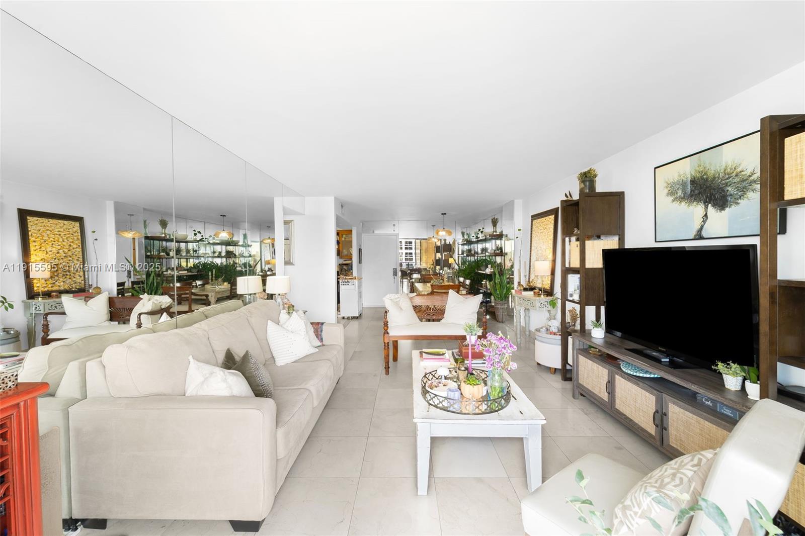 1450 Brickell Bay Dr 812