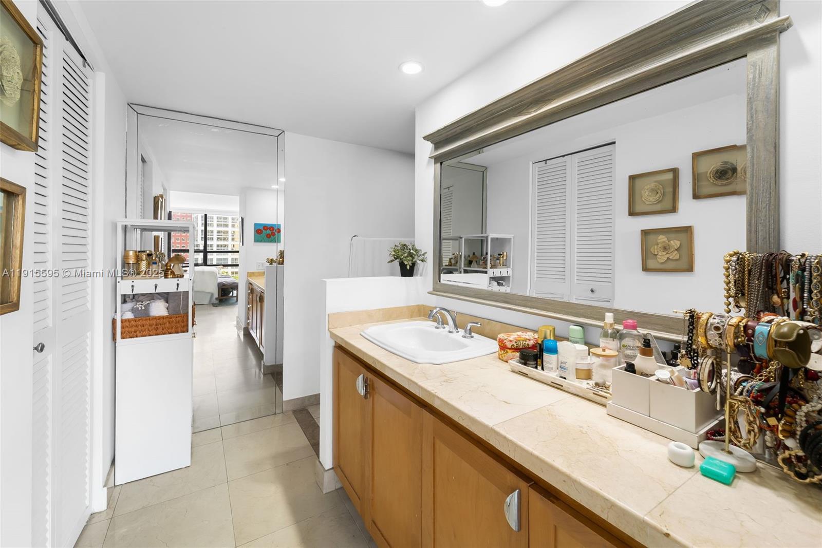 COSTA BELLA CONDO - Residential