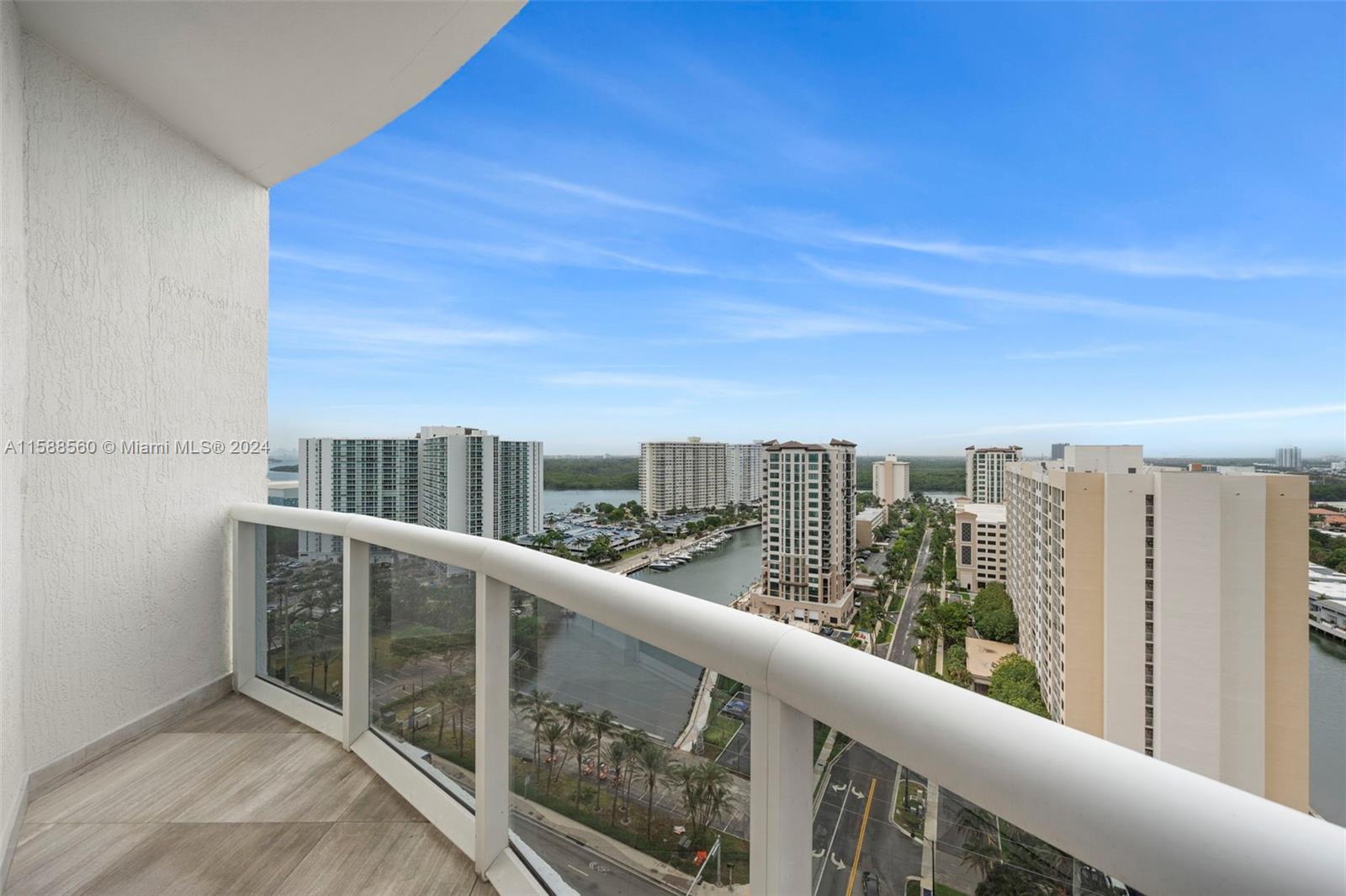 TDR TOWER II CONDO - Residential