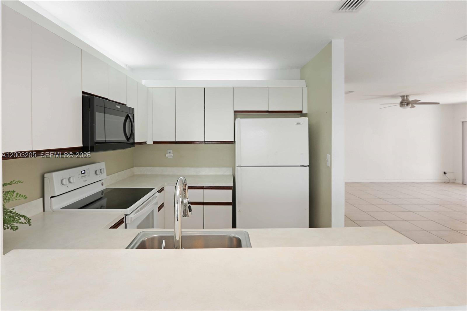 21208 Harbor Way 137-13