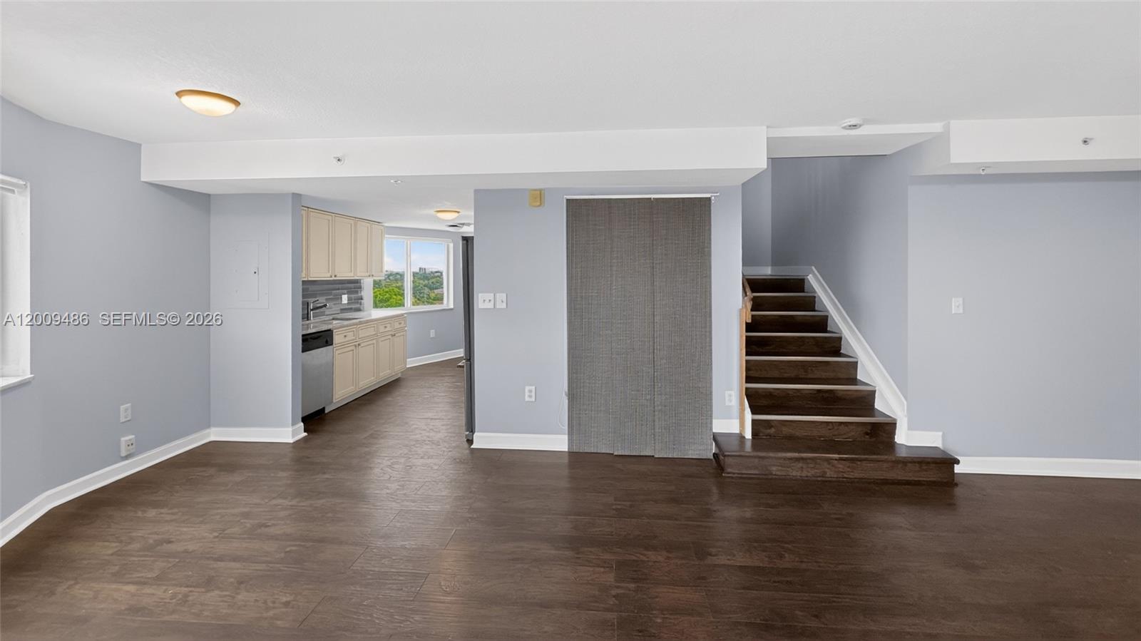 MARQUIS I OF CORAL WAY CO - Residential