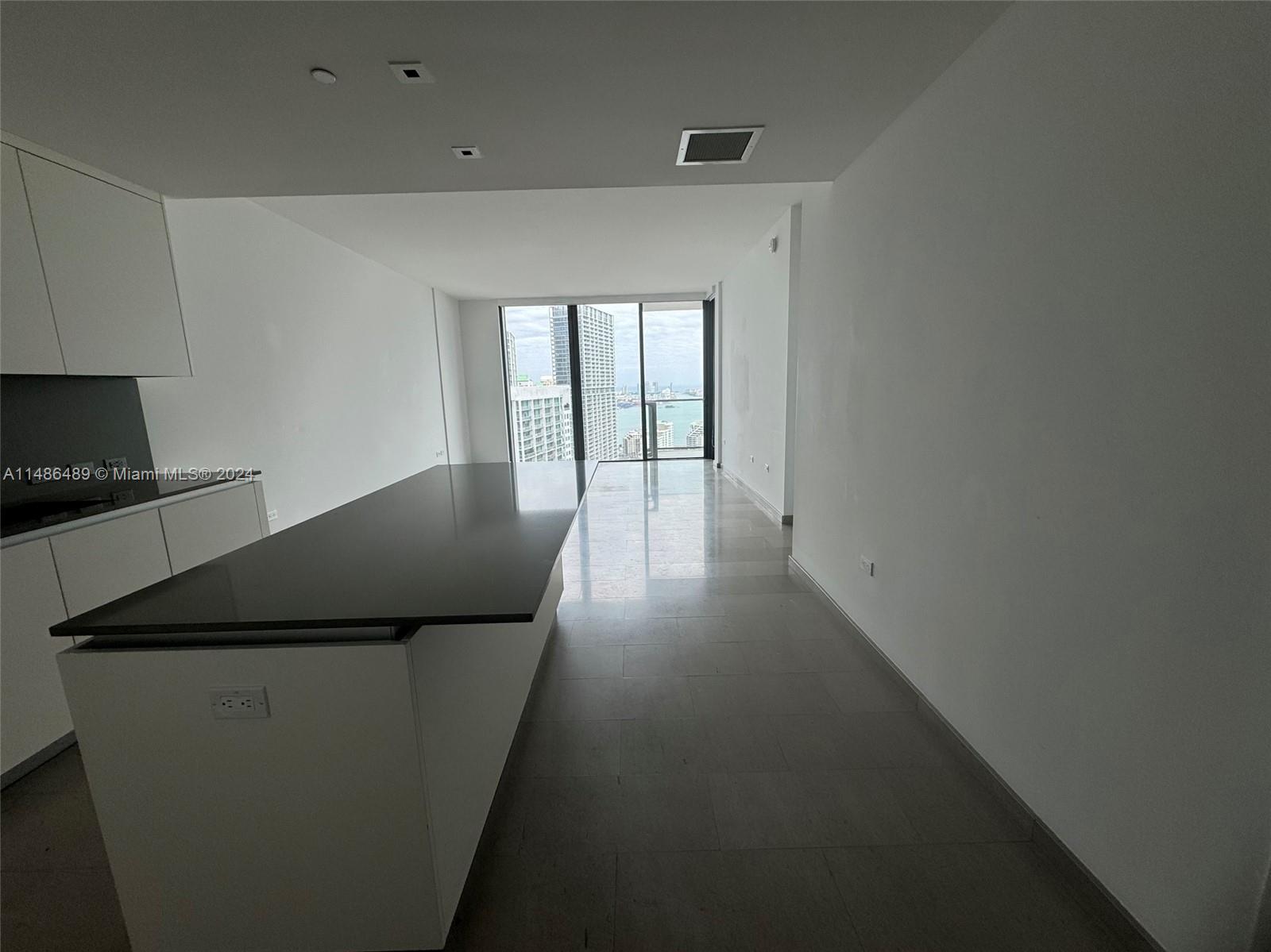 REACH CONDO - Residential Lease