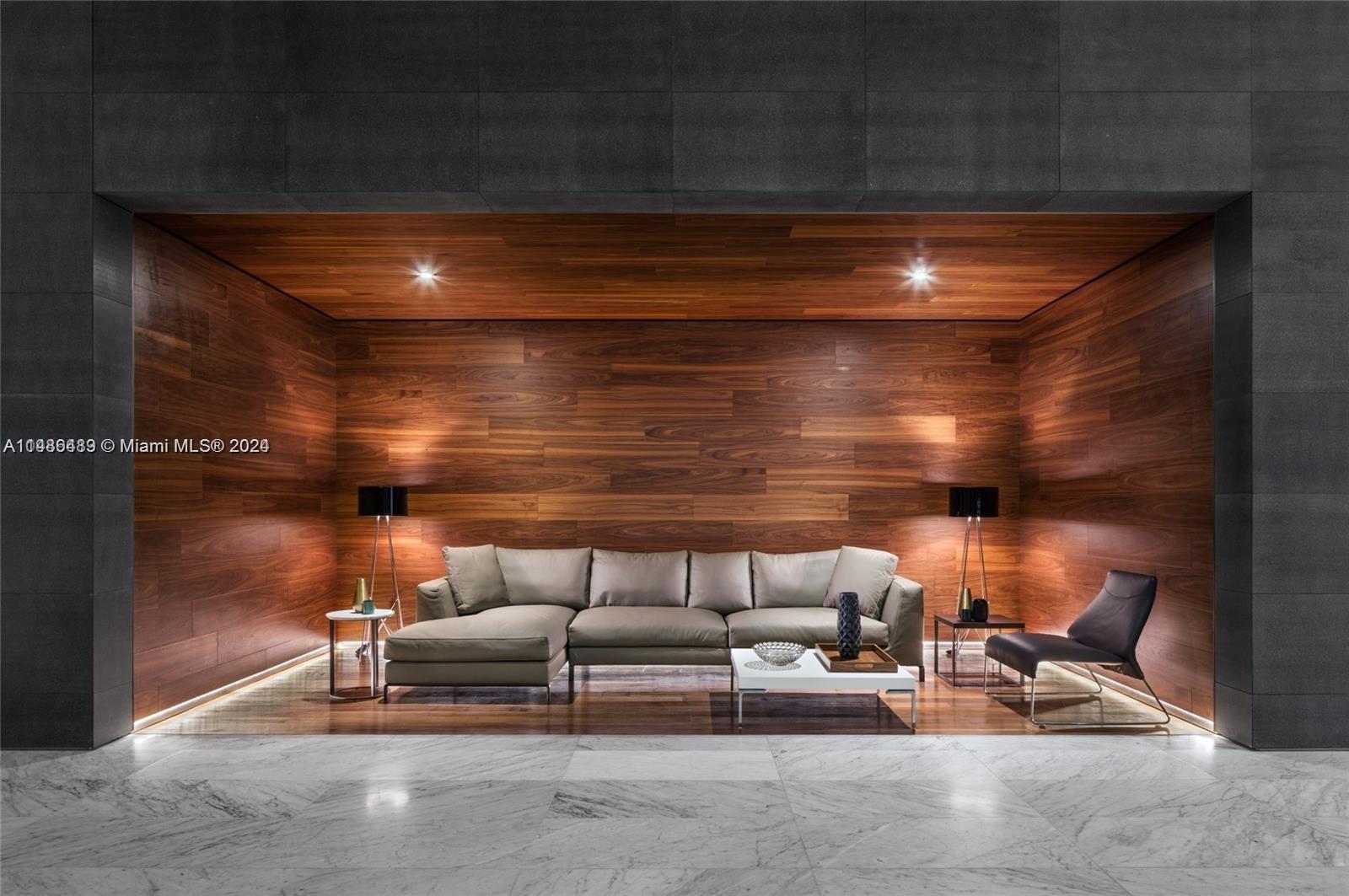 REACH CONDO - Residential Lease