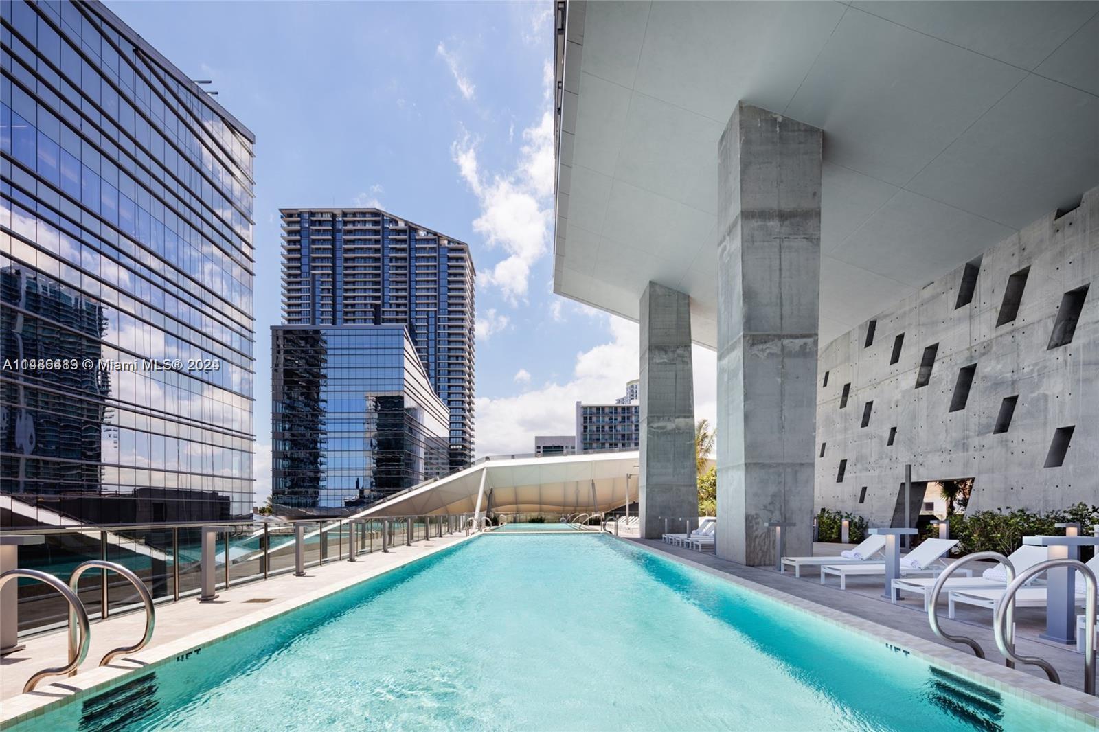 REACH CONDO - Residential Lease