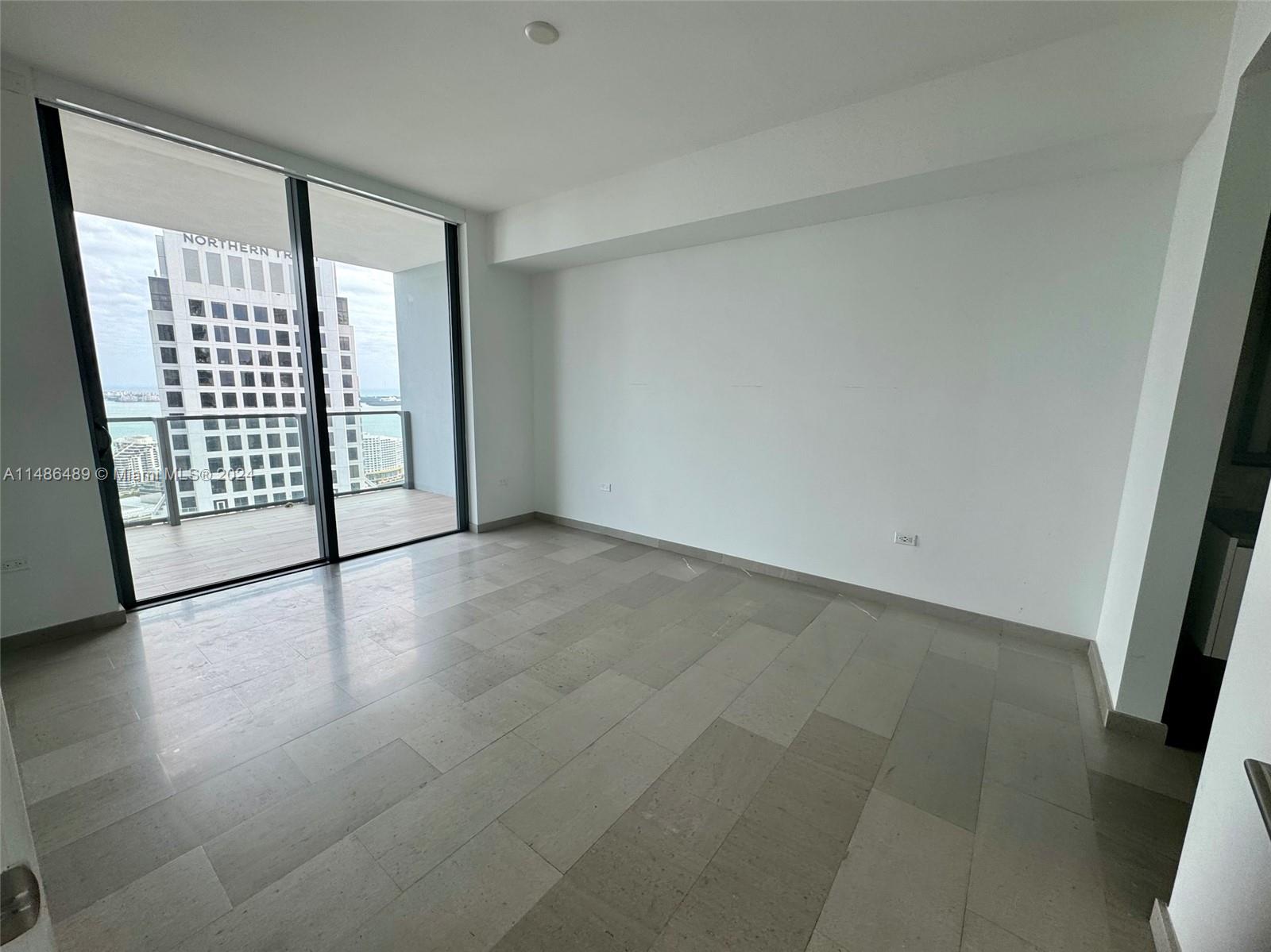 REACH CONDO - Residential Lease