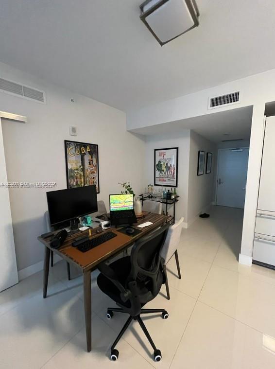 1010 Brickell Ave 2308