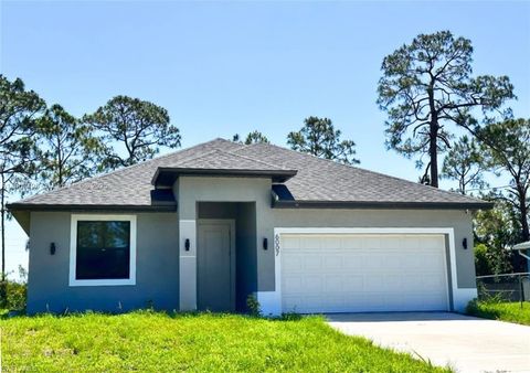 6007 KUMQUAT CIR La Belle FL 33935
