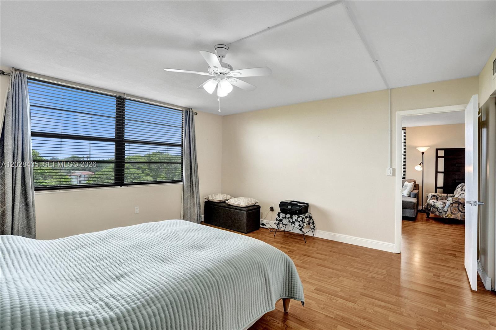 COLONY POINT 6 CONDO - Residential