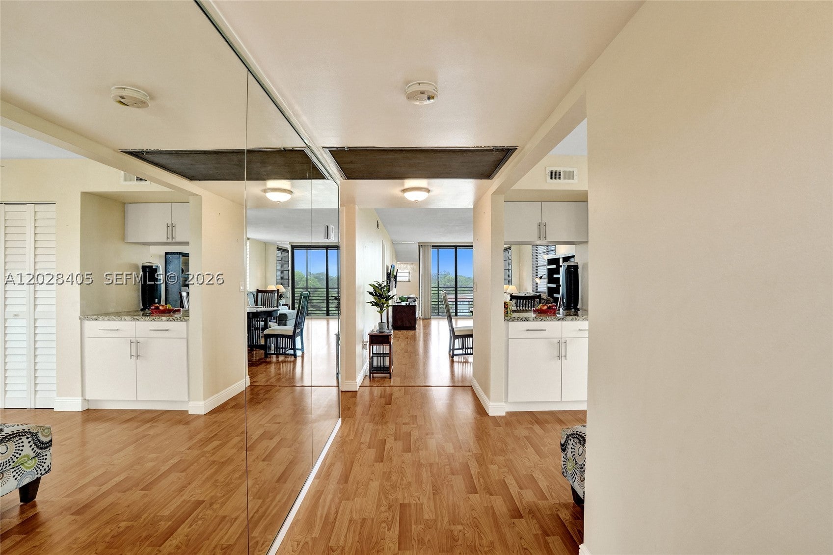 901 Colony Point Cir 501, Pembroke Pines FL 33026