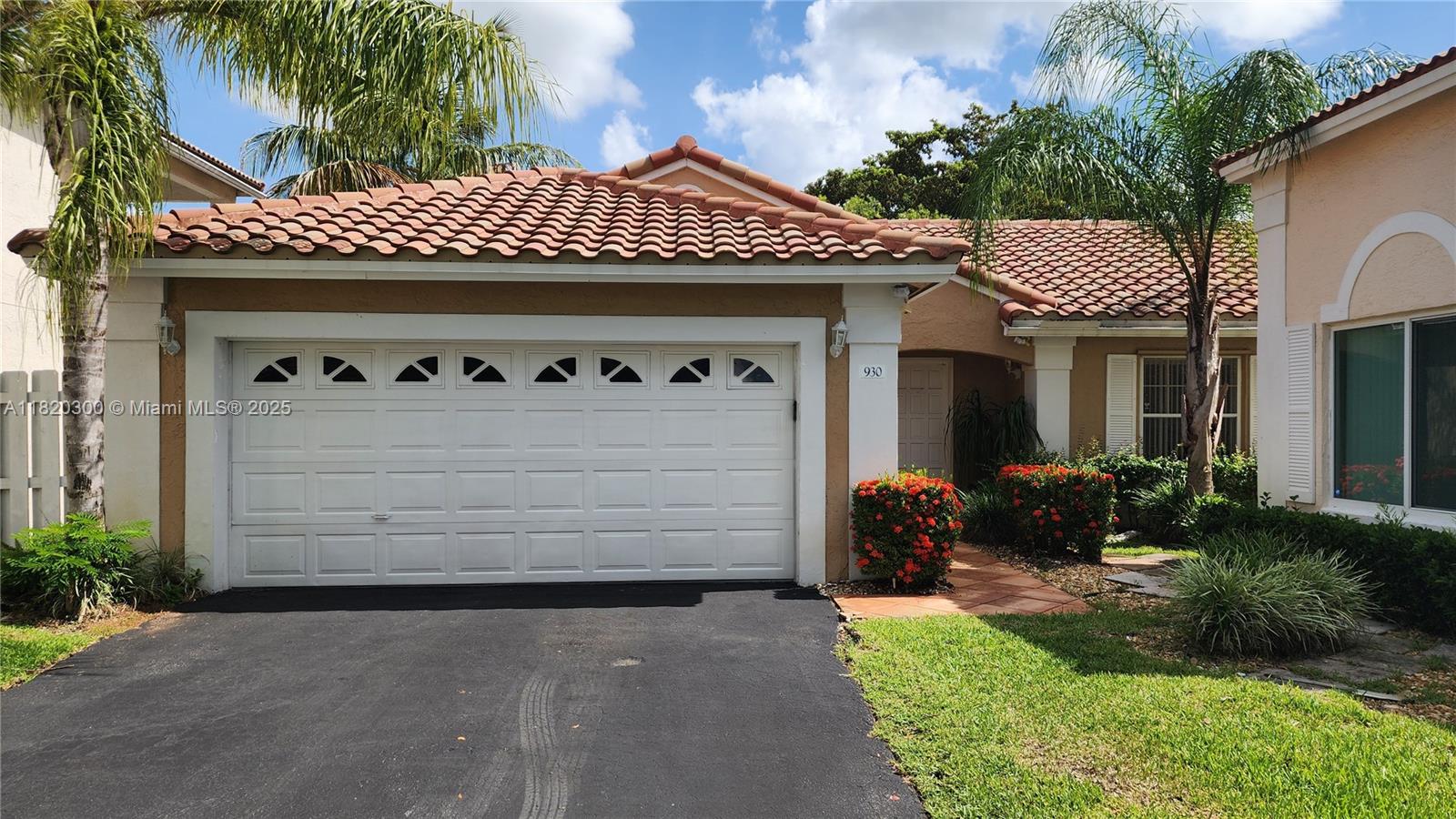 Property for Sale at 930 Nw 96th Ave, Plantation, Miami-Dade County, Florida - Bedrooms: 4 
Bathrooms: 2  - $615,000