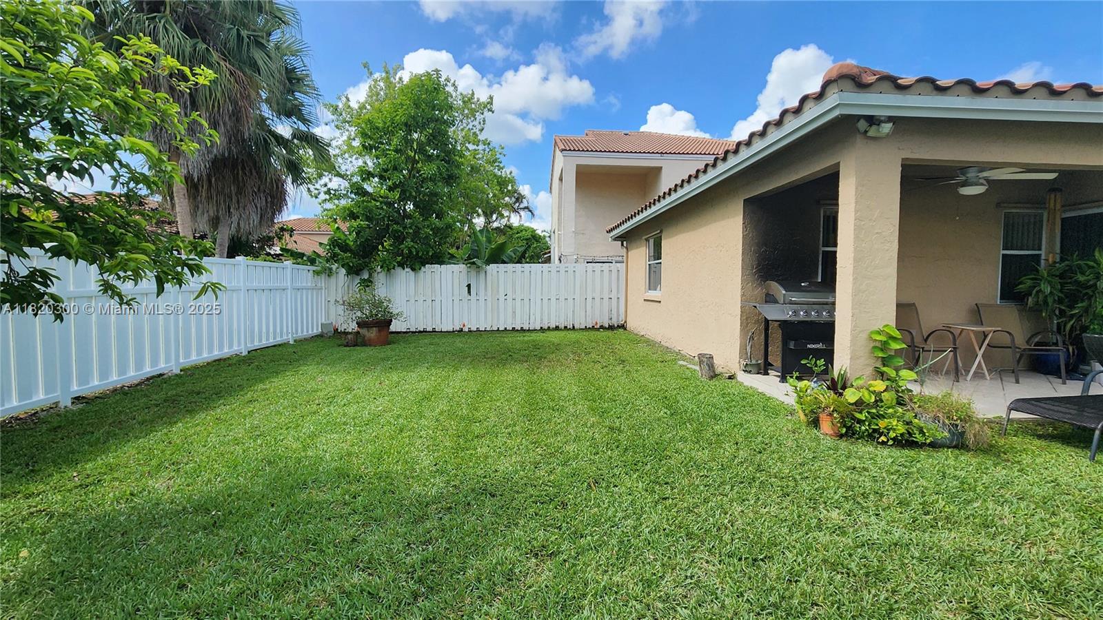 JACARANDA PARCEL 215 - Residential