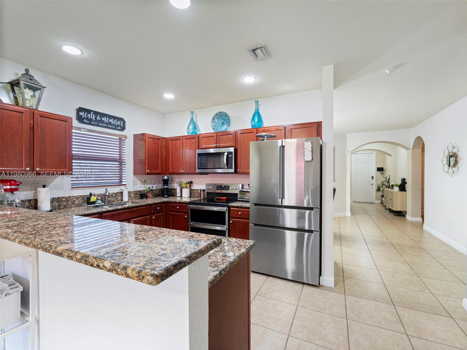 ENCLAVE AT BLACK POINT MA - Residential