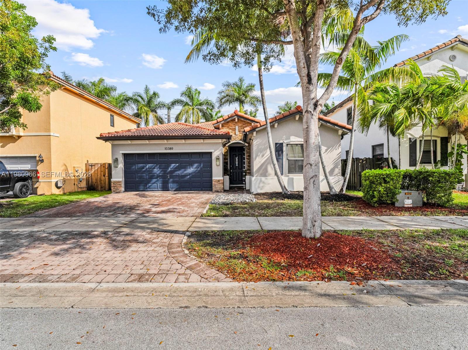 ENCLAVE AT BLACK POINT MA - Residential