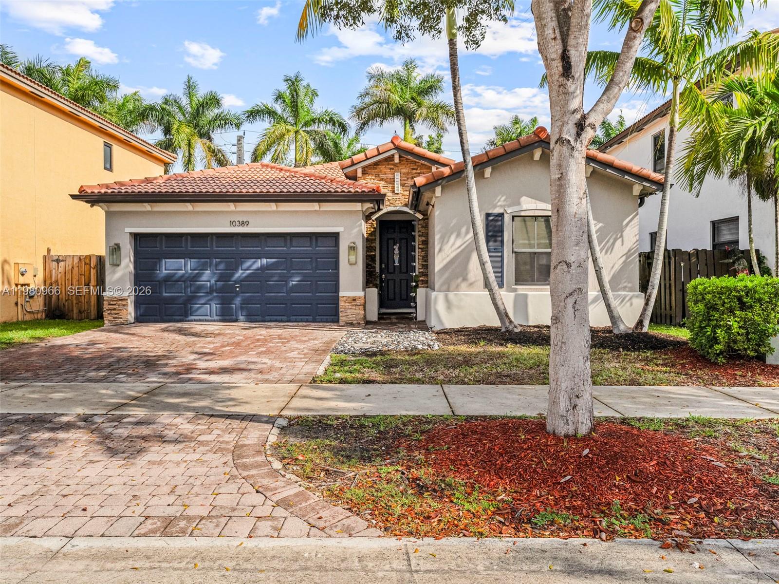 ENCLAVE AT BLACK POINT MA - Residential