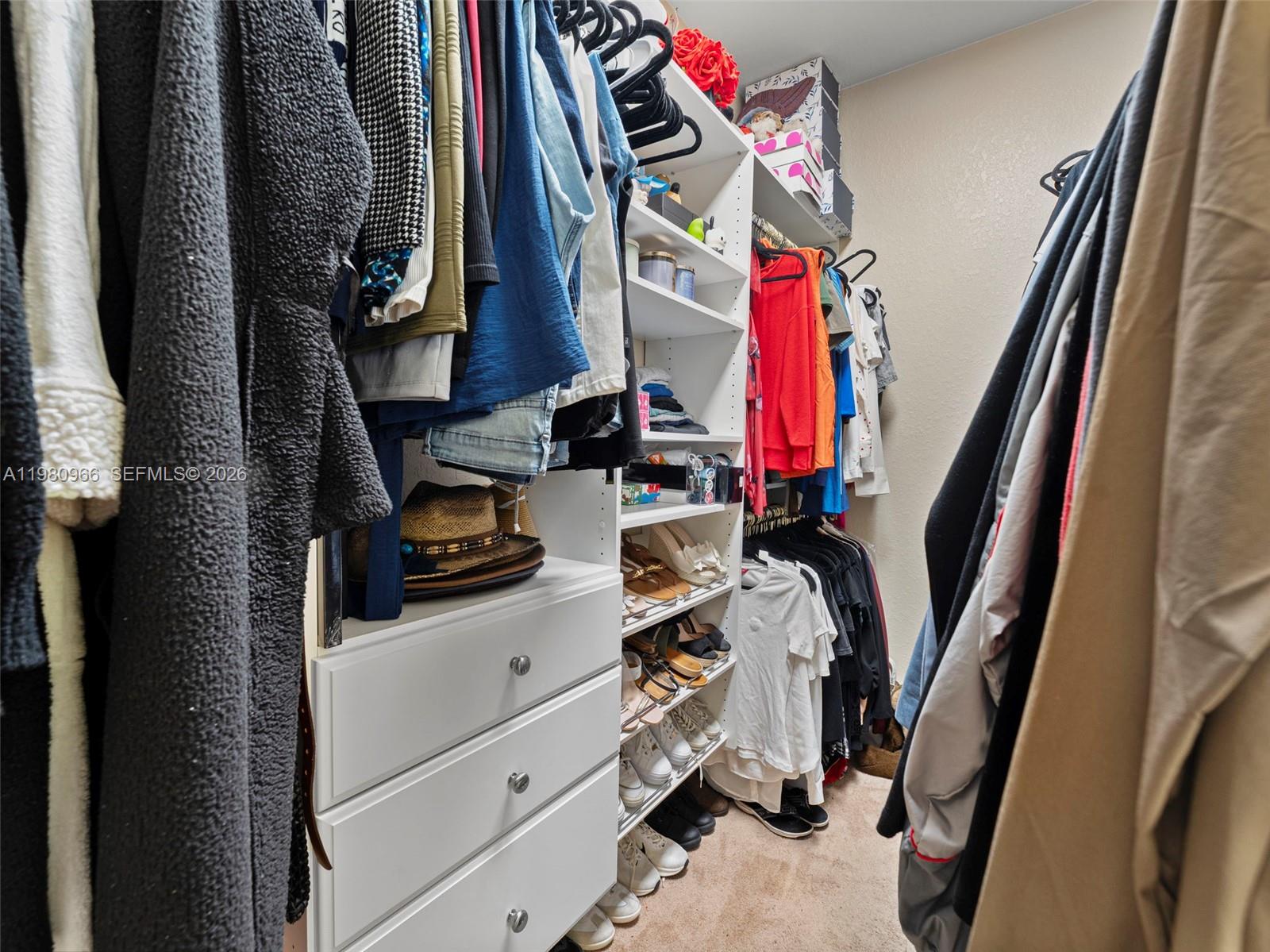 ENCLAVE AT BLACK POINT MA - Residential