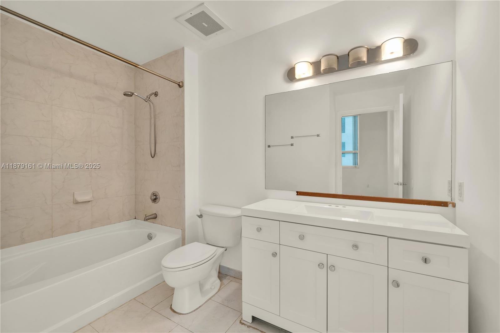 THE LOFT DOWNTOWN CONDO - Residential