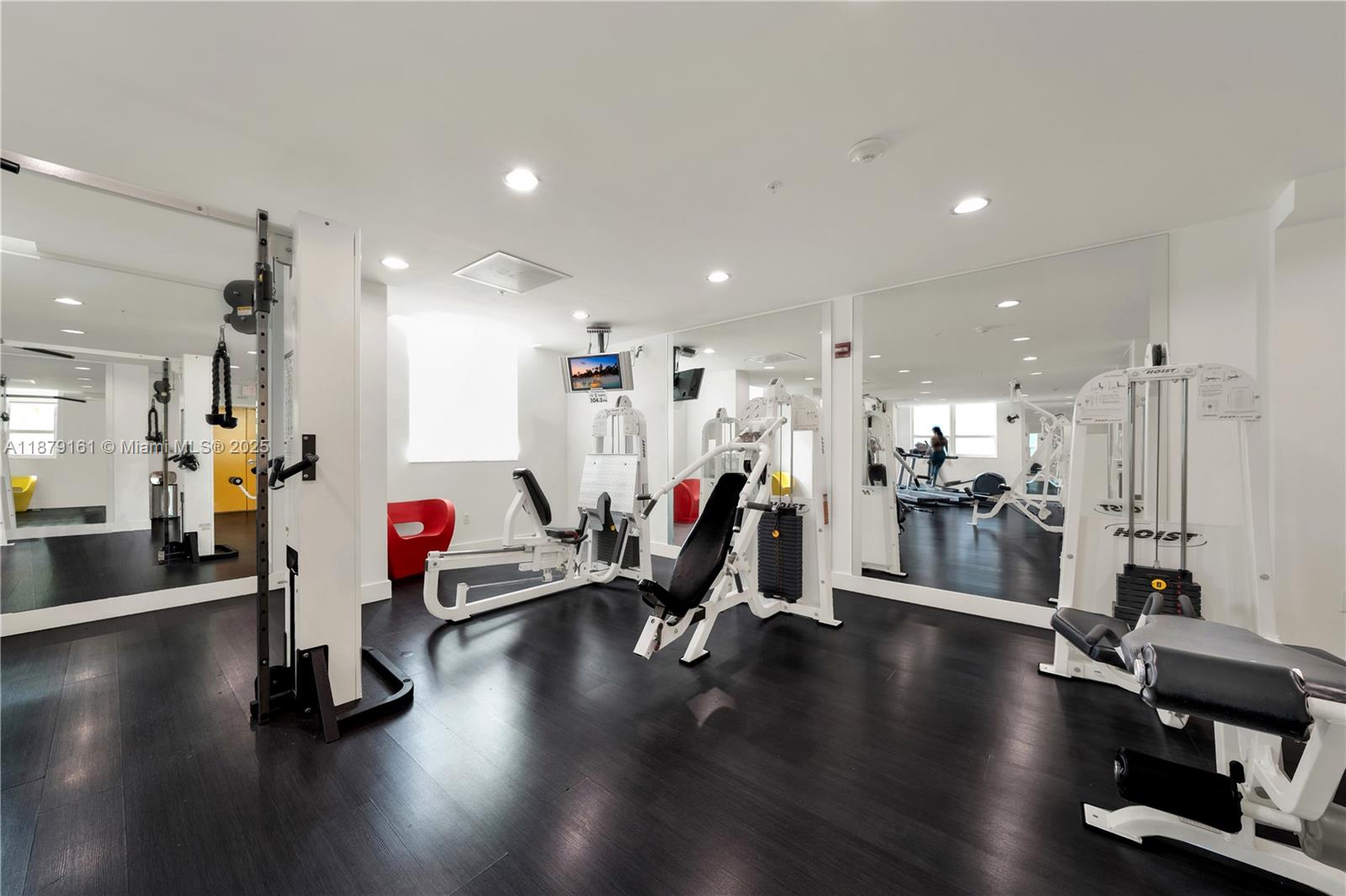 THE LOFT DOWNTOWN CONDO - Residential