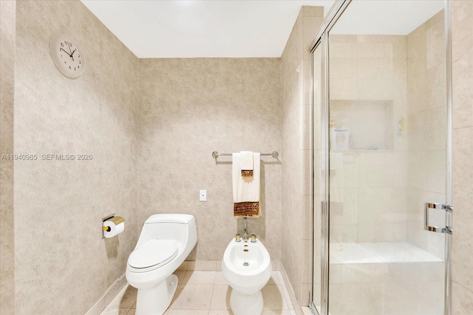 2000 ISL BLVD WILLIAMS IS - Residential