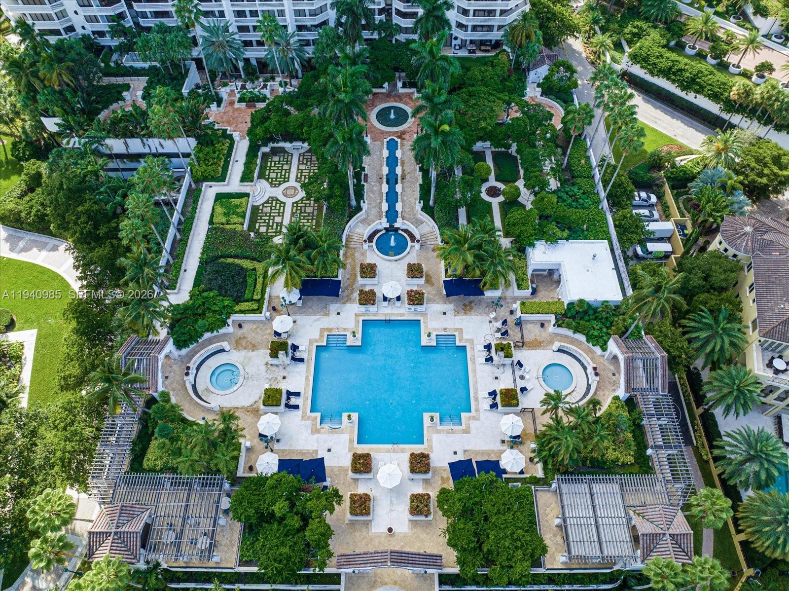 2000 ISL BLVD WILLIAMS IS - Residential