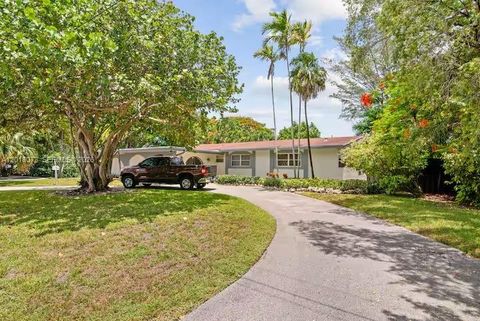 Photo of 13325 SW 84th Ave, Pinecrest, FL 33156 (MLS # A12018072)